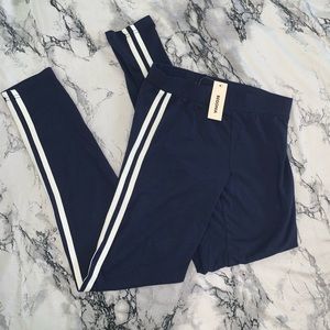 NWT Begonia Navy Blue Striped Leggings Small